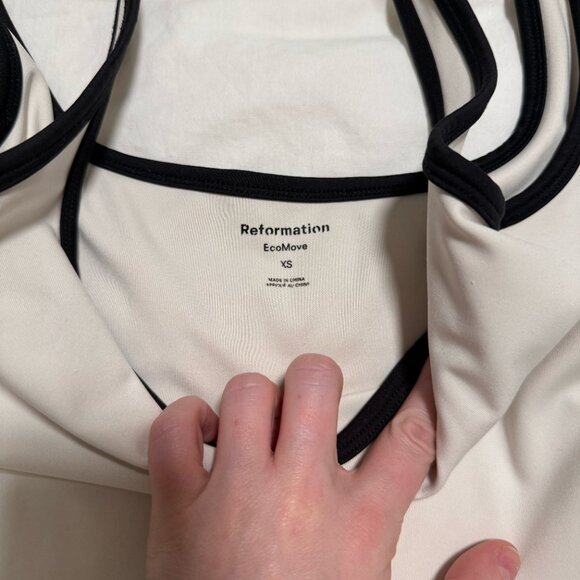 Reformation white exercise drive eco-move xs - Picture 2 of 3